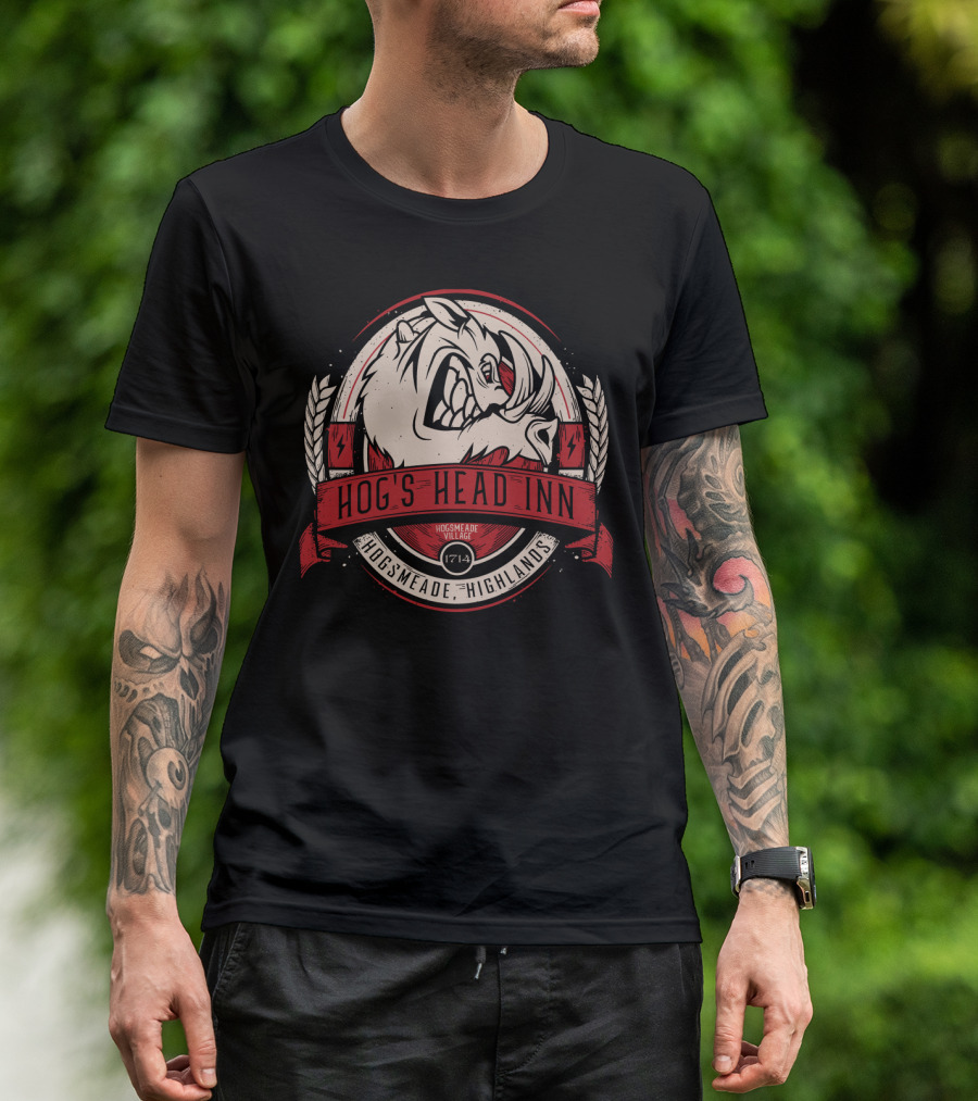 Hog's Head Inn Hogsmeade Village 1714 Highlands T-Shirt