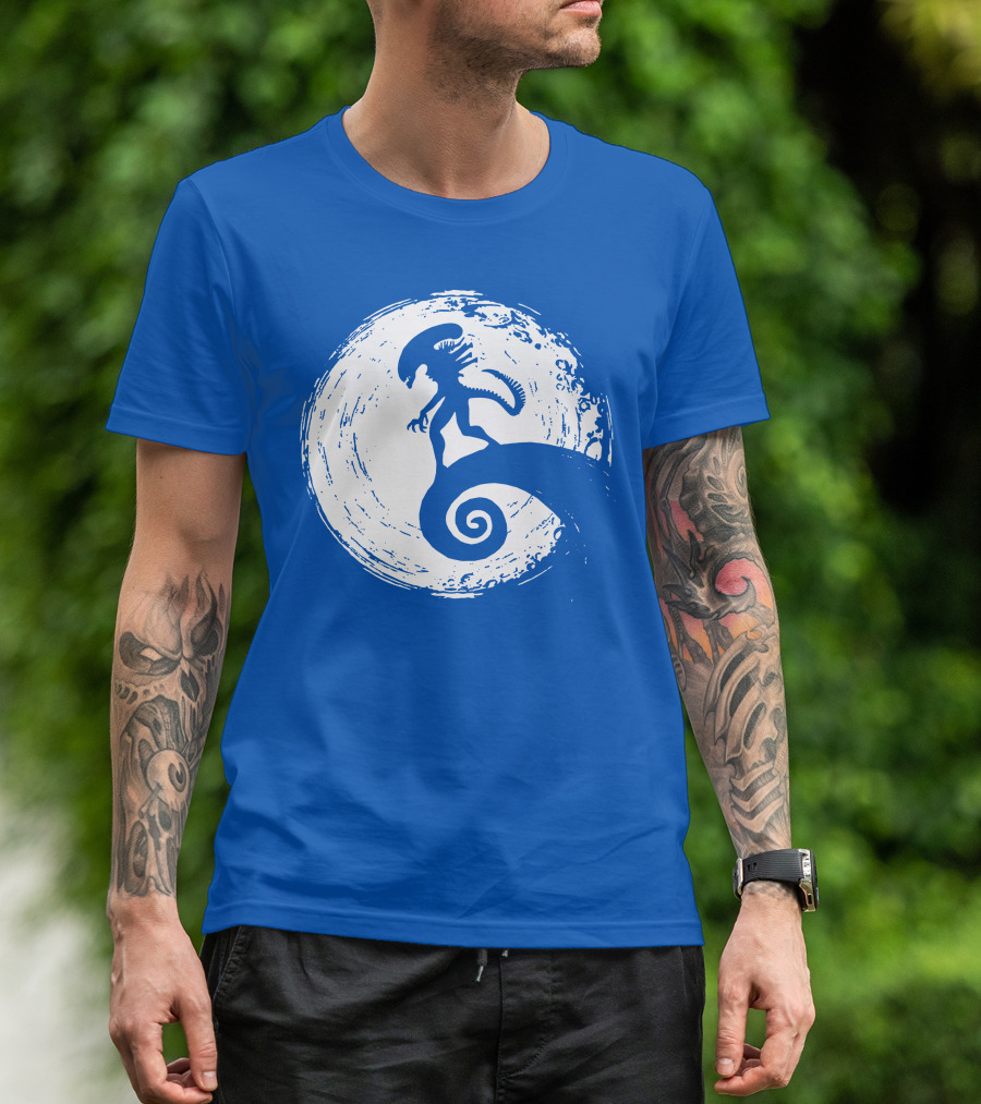 Nightmare On LV 426 Alien Meets Spiral Moon Scene T-Shirt