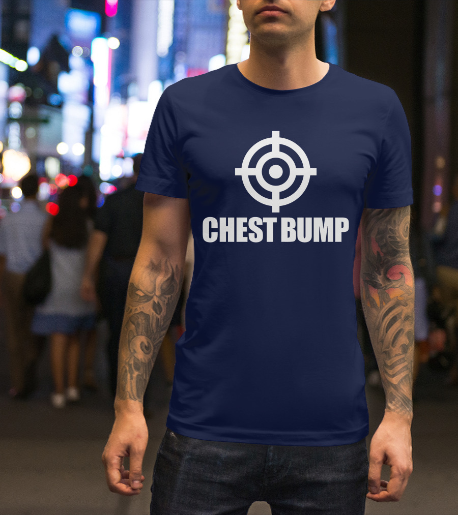 CHESS BUMP TARGET ICON WITH CENTER AIM T-Shirt