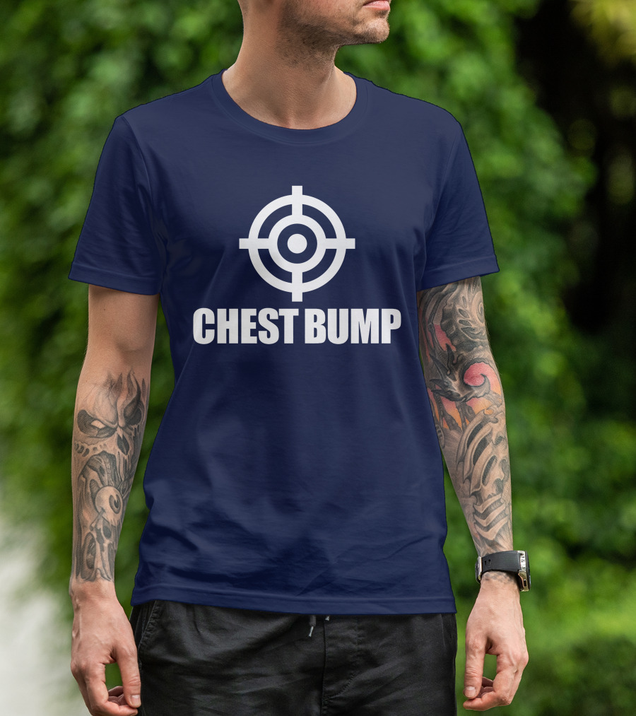 CHESS BUMP TARGET ICON WITH CENTER AIM T-Shirt
