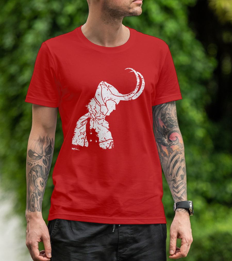 Dark Lord Norse God Trickster Horned T-Shirt