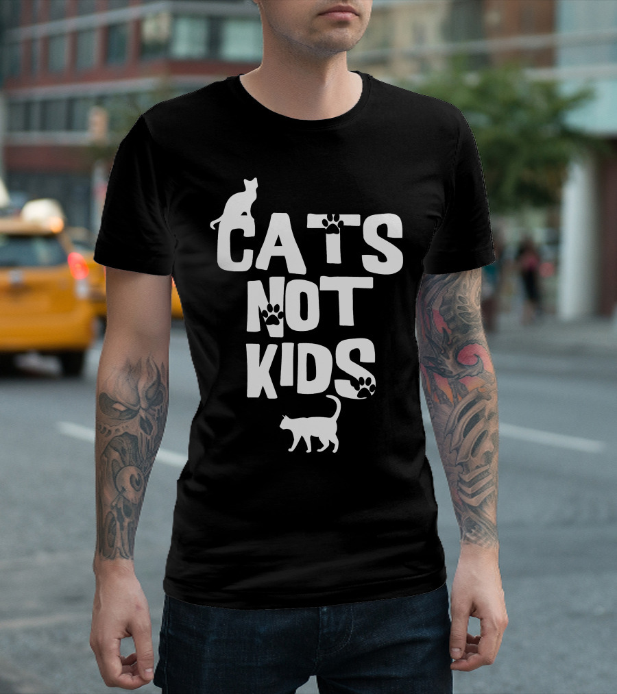 Cats Not Kids Paw Prints T-Shirt
