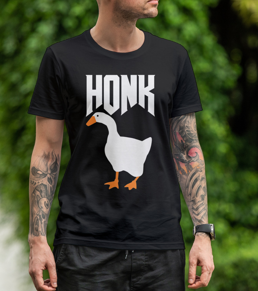 Honk Goose Funny Video Gamer Untitled Goose Game T-Shirt