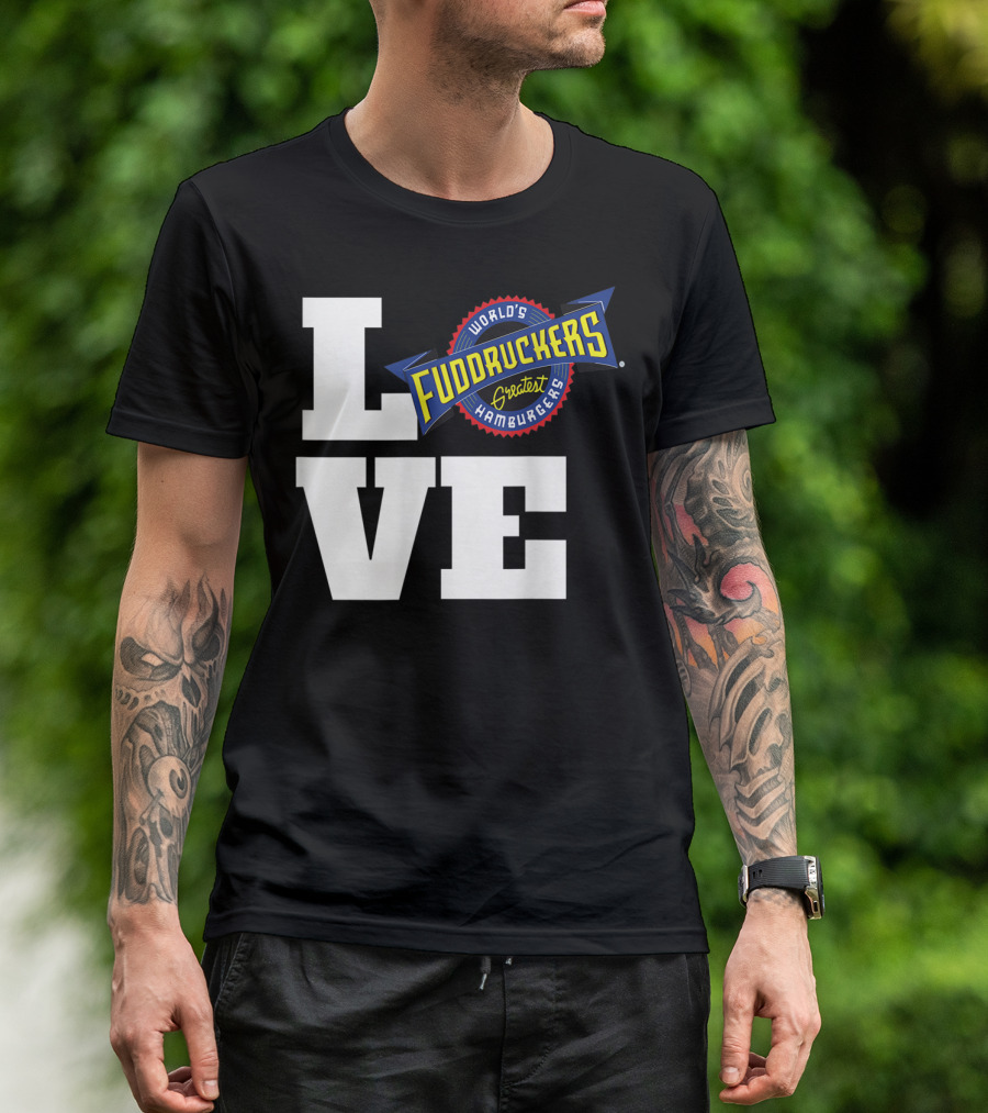 LOVE World's Greatest Hamburgers Fuddruckers T-Shirt