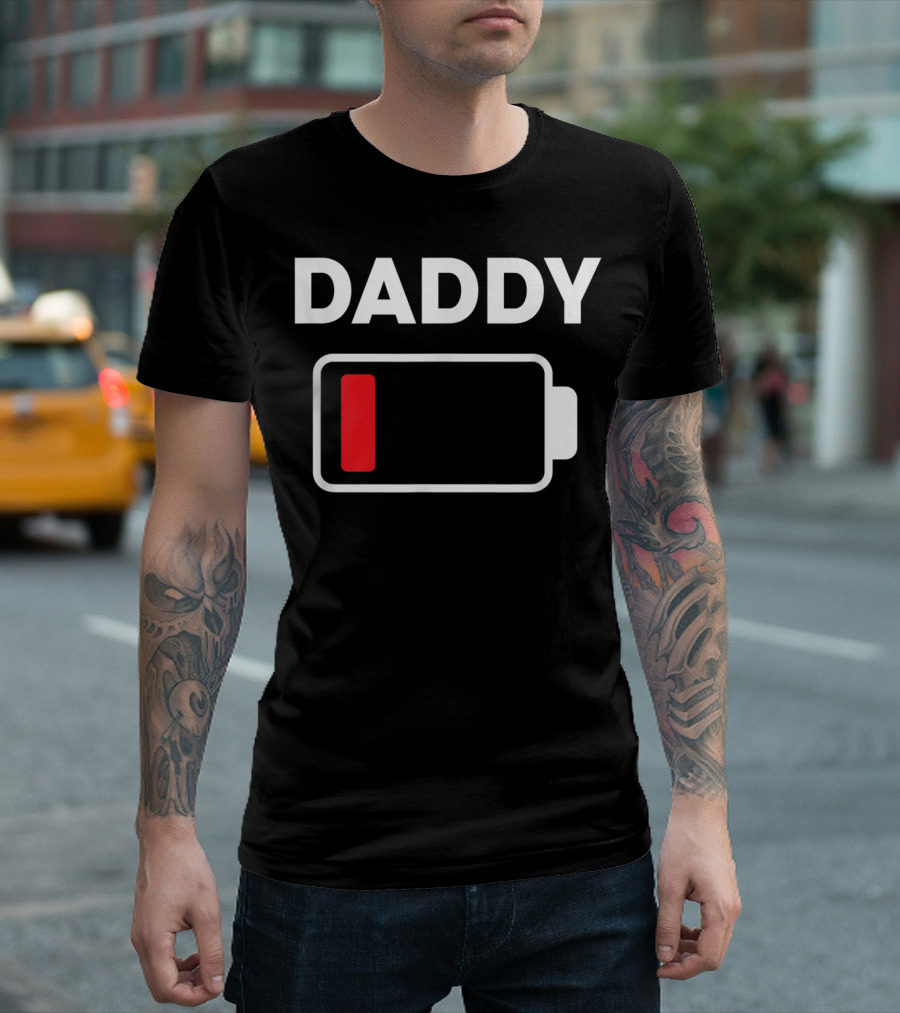 Daddy Low Battery Christmas Family Matching T-Shirt