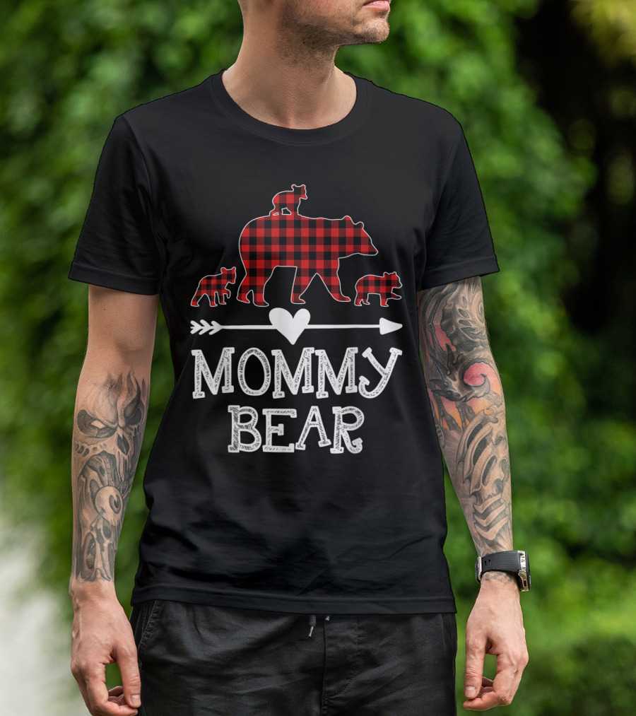 Mommy Bear Red Plaid Three Cubs Heart Arrow T-Shirt
