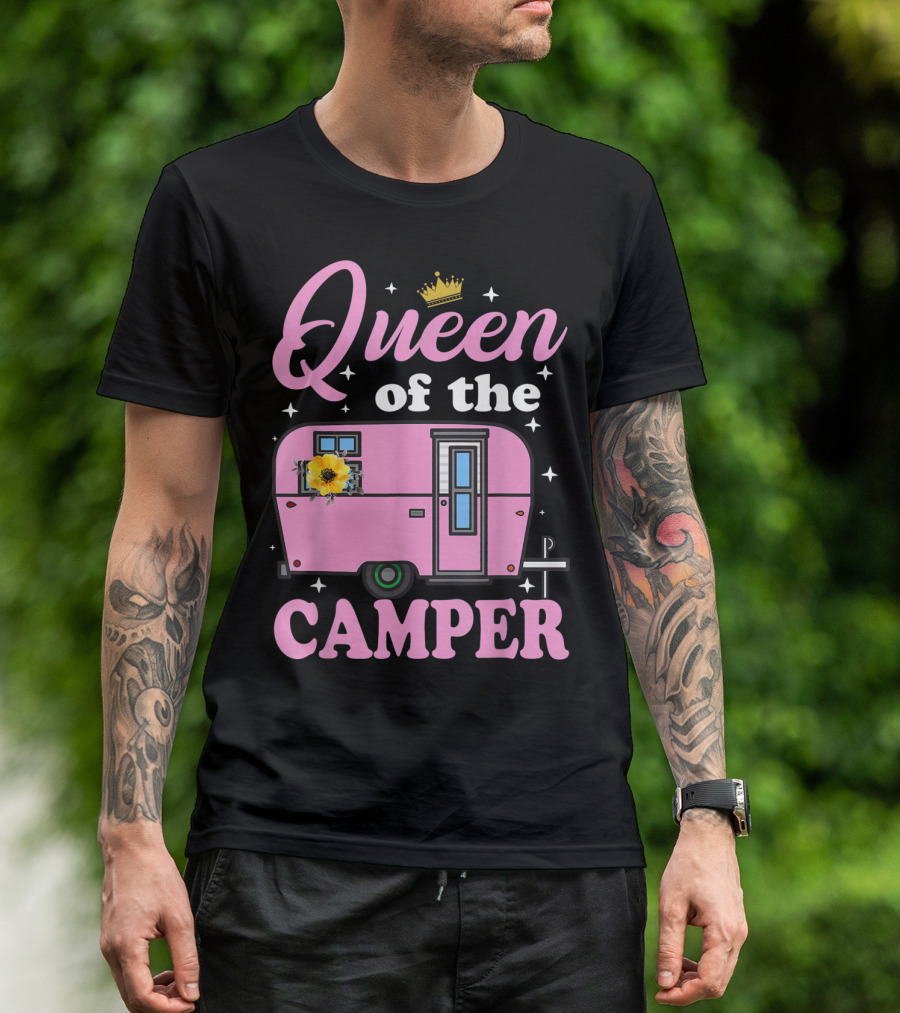 Queen Of The Camper Crowned Floral Retro Caravan Camping Outdoor T-Shirt