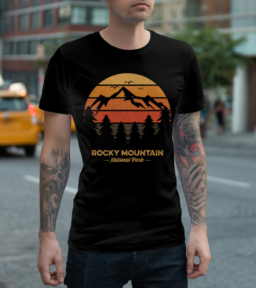 Rocky Mountain National Park Vintage Sunset Mountain T-Shirt