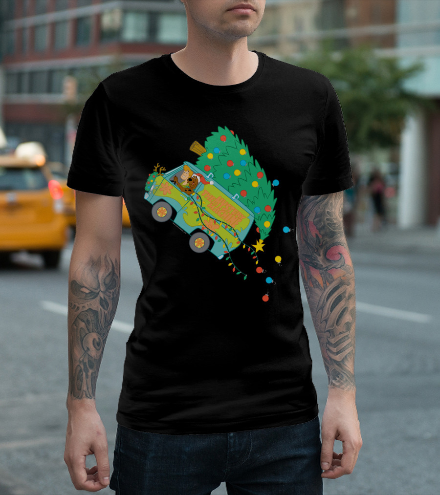 Scooby-Doo Mystery Machine Christmas Tree Adventure T-Shirt