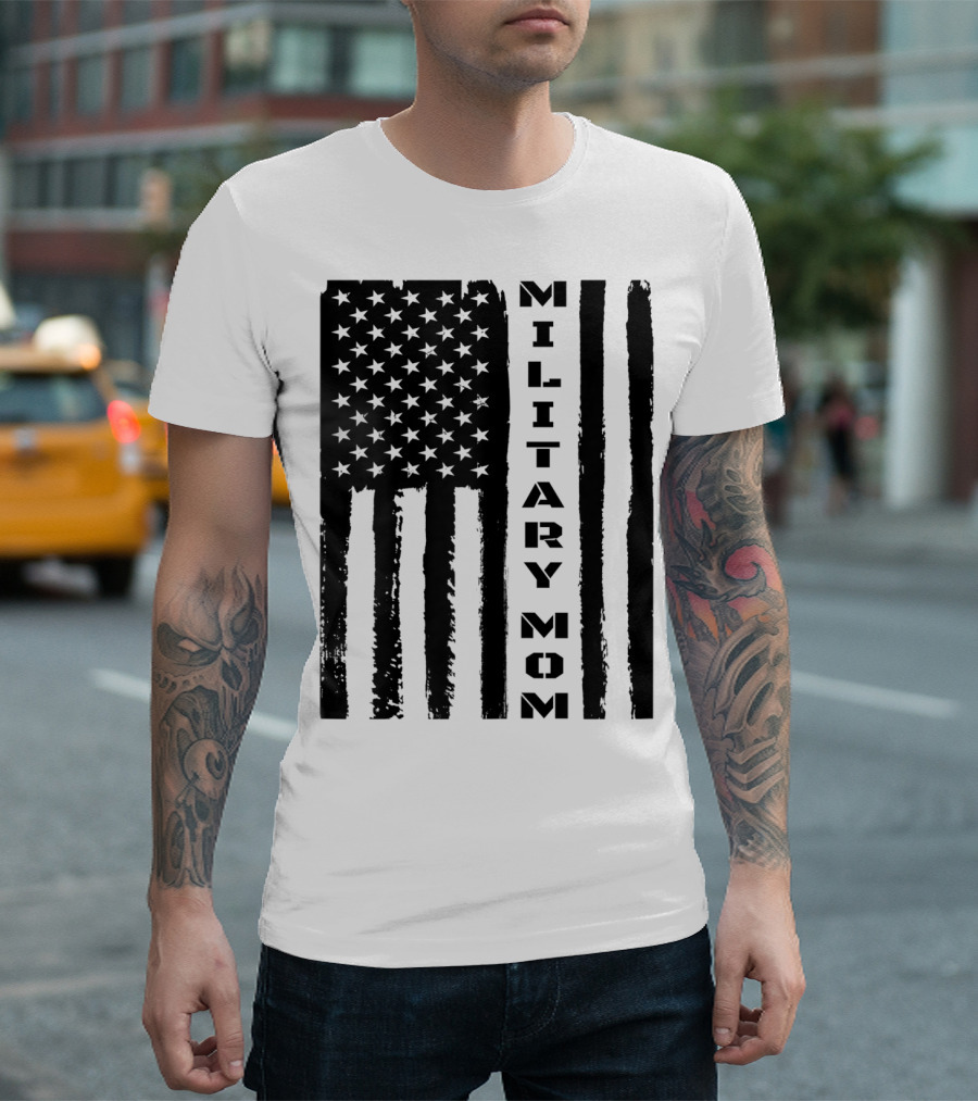 Military Mom American Flag Veteran's Pride T-Shirt