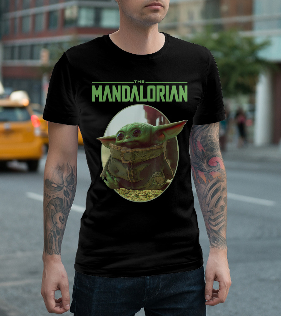 The Mandalorian The Child Star Wars Circle T-Shirt