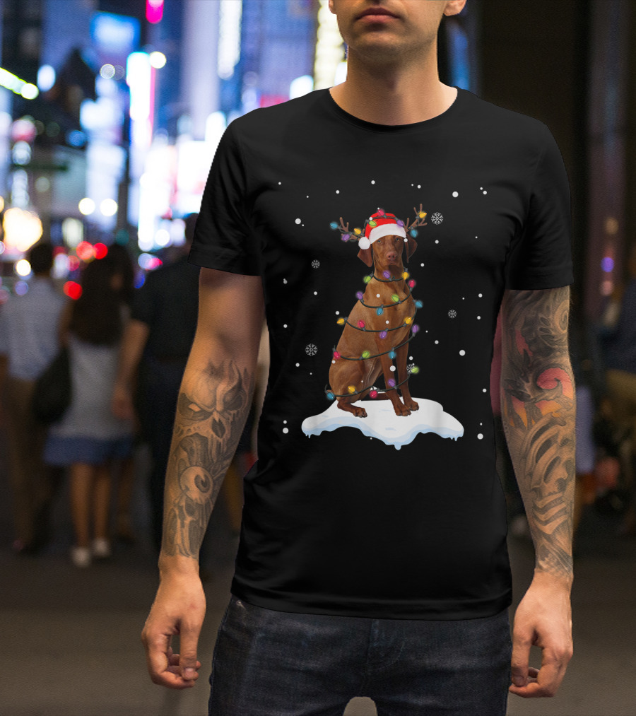 Vizsla Wrapped In Christmas Lights With Santa Hat And Antlers In Snow T-Shirt