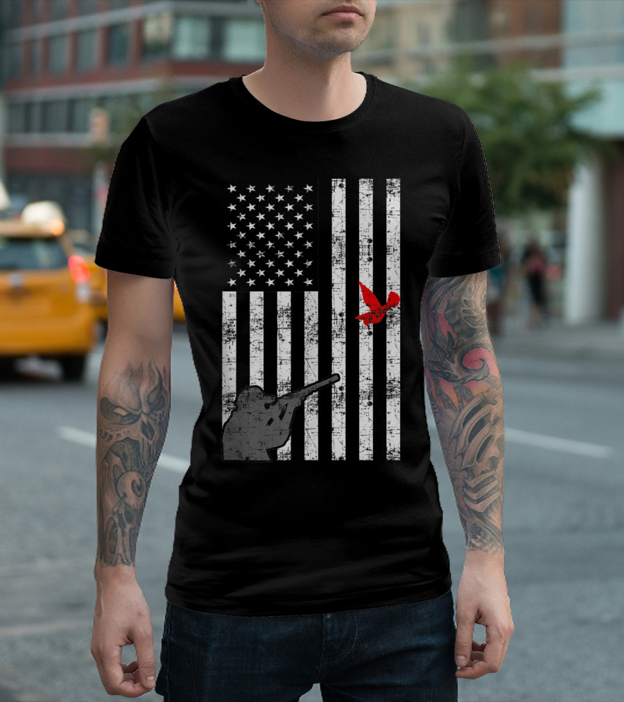 American Flag Bird Hunter Trapping USA Loyal Hunter T-Shirt