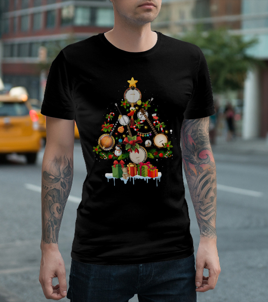Banjo Christmas Tree With Lights And Gifts T-Shirt