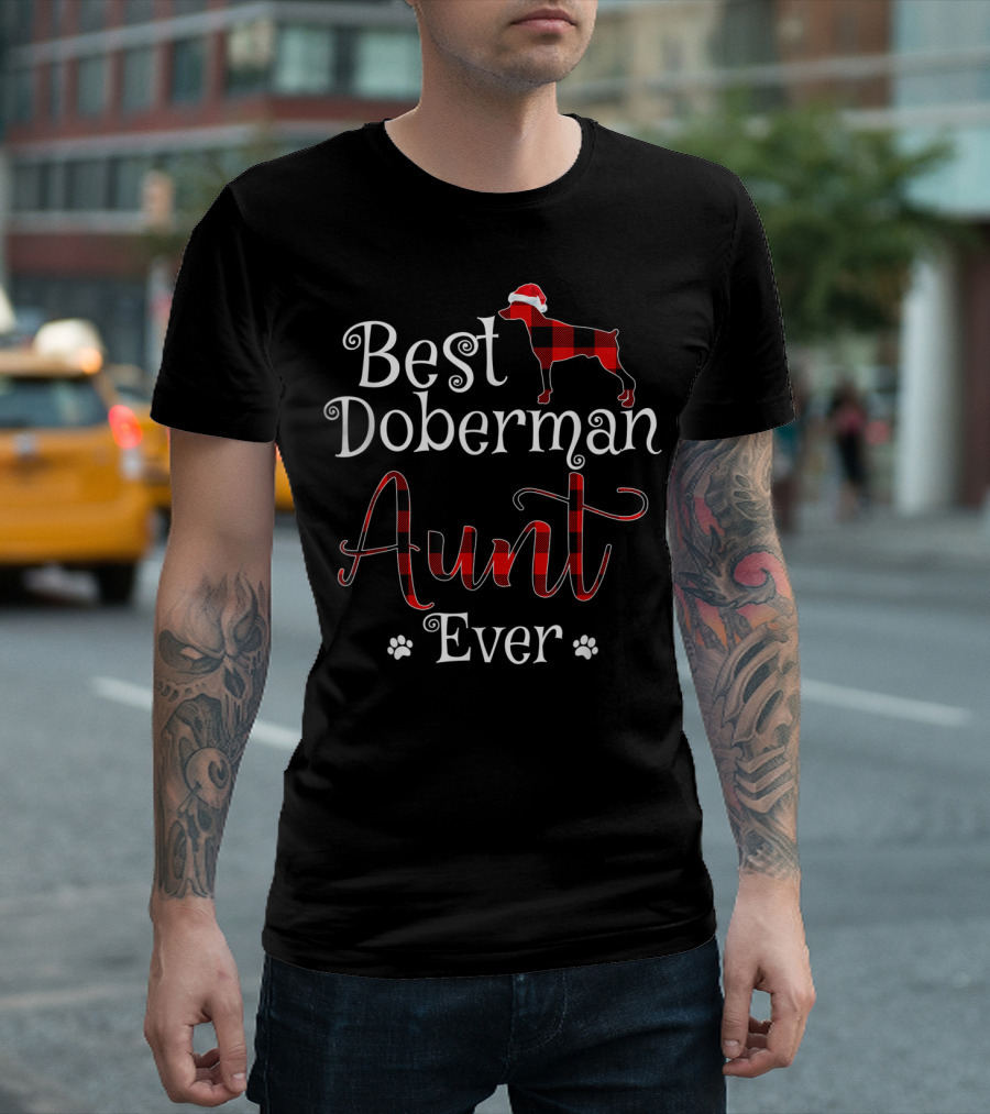 Best Doberman Aunt Ever Plaid Santa Hat Paw Prints T-Shirt