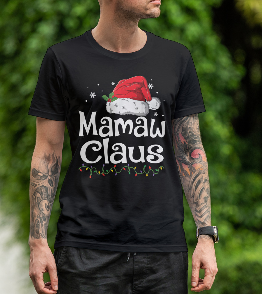 Mamaw Claus Santa Christmas Lights Snowflakes T-Shirt