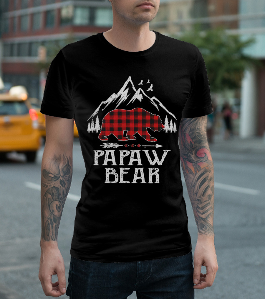 Papaw Bear Christmas Red Plaid Buffalo Mountain Scene T-Shirt