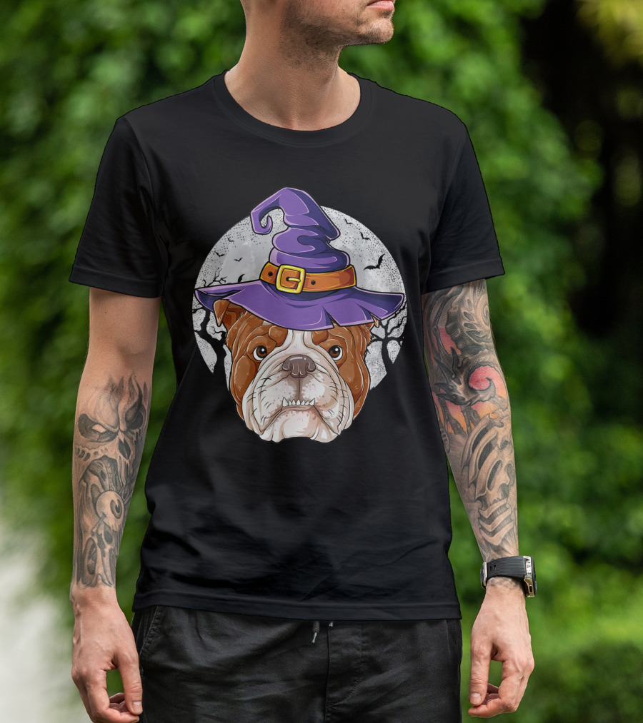 Purple Witch Hat English Bulldog Moonlit Halloween Scene T-Shirt