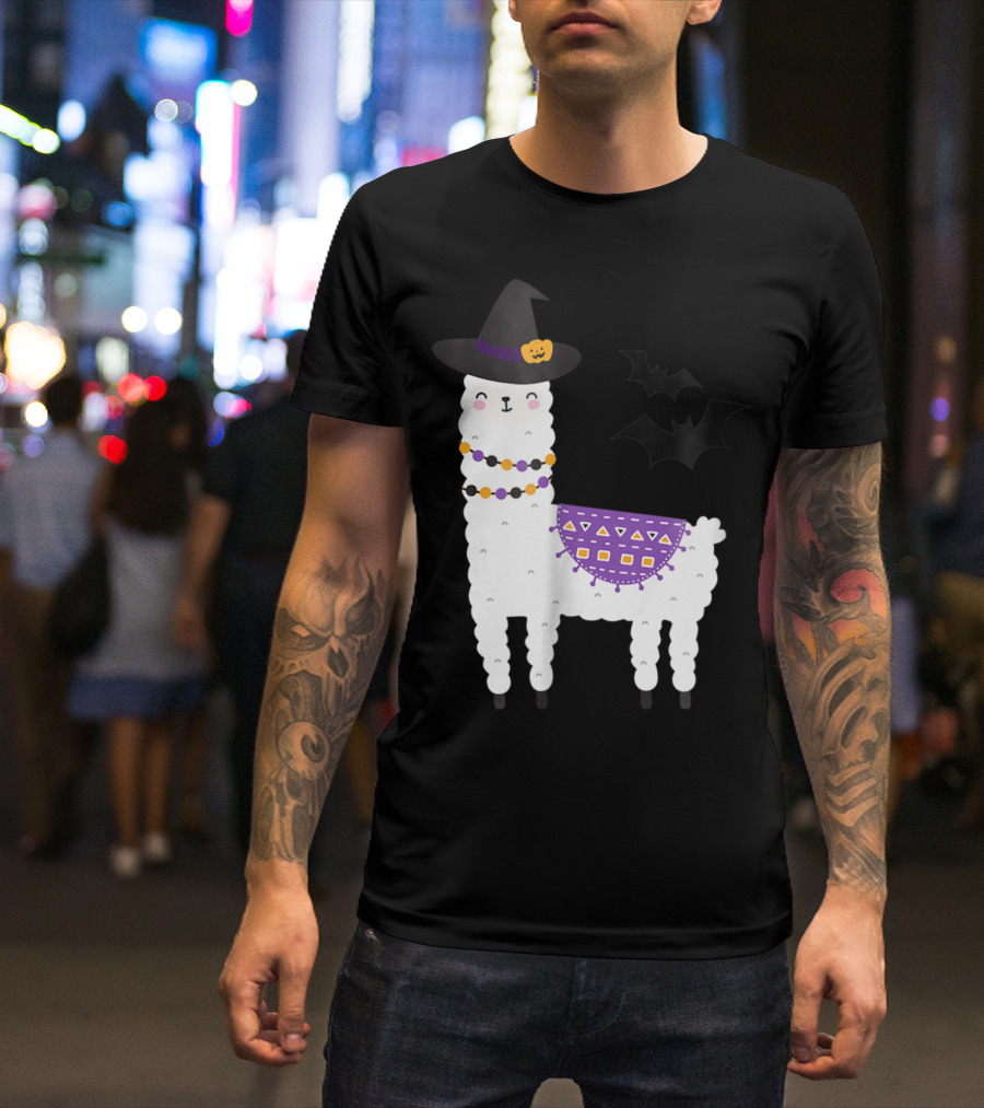 Funny Llama Alpaca Halloween Witch With Bats T-Shirt