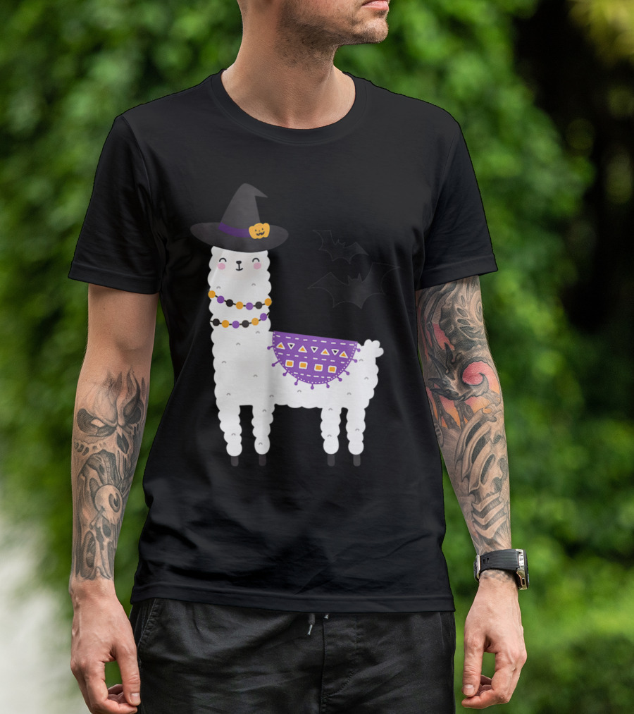 Funny Llama Alpaca Halloween Witch With Bats T-Shirt