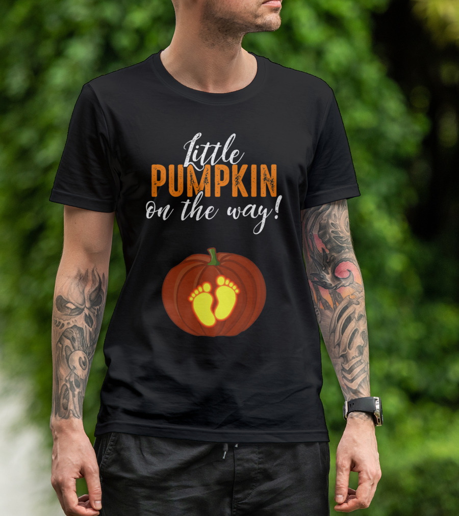 Little Pumpkin On The Way Funny Pregnant Halloween Pregnancy T-Shirt