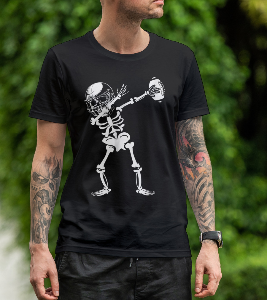 Dabbing Skeleton Football Player Halloween T-Shirt