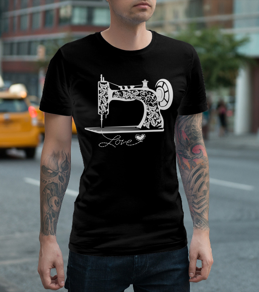 Love Sewing Machine Heart Quilters Crafting Vintage T-Shirt