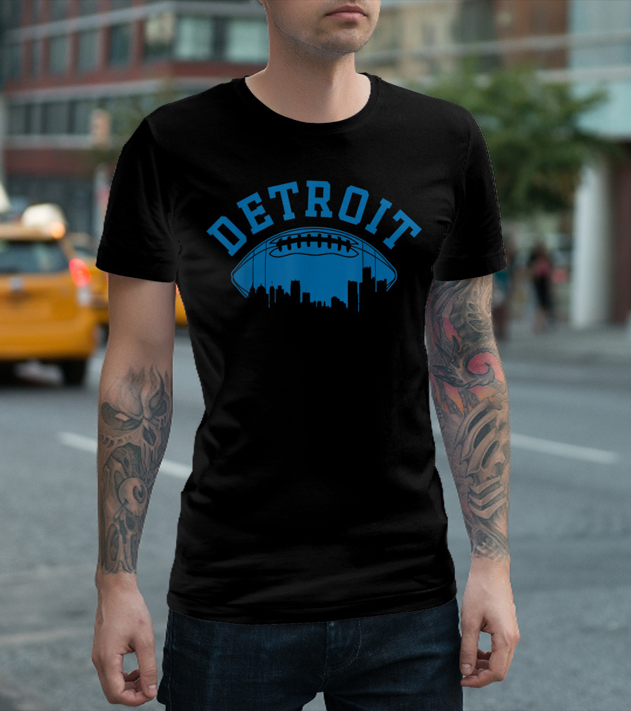 Detroit Football Skyline Retro Michigan T-Shirt
