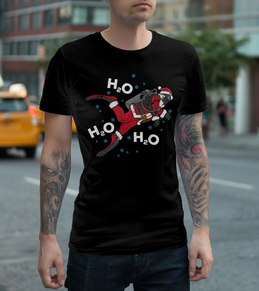 Funny Santa Scuba Diver H2O Christmas Pun T-Shirt