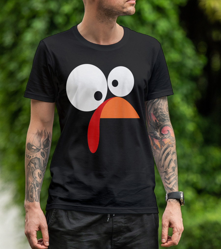 Funny Thanksgiving Turkey Face With Large Googly Eyes And Orange Bow Tie T-Shirt