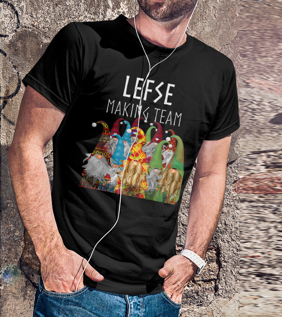 LEFSE MAKING TEAM GNOMES FAMILY TEAM GROUP T-Shirt