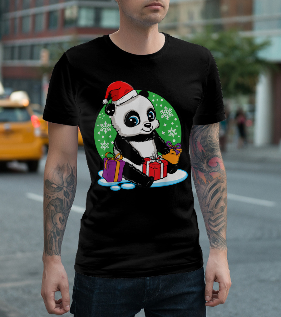 Christmas Panda With Gifts And Snowflakes For Animal Lovers Winter Vacation T-Shirt
