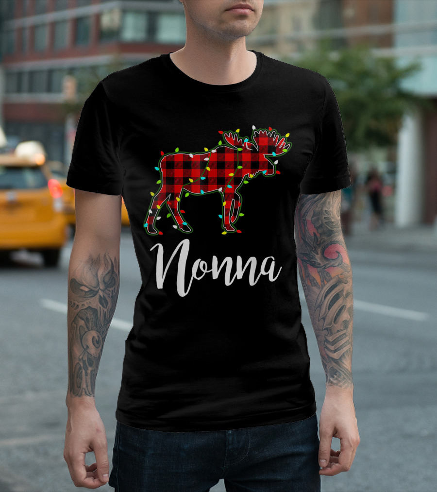 Nonna Moose Red Plaid Xmas Lights T-Shirt