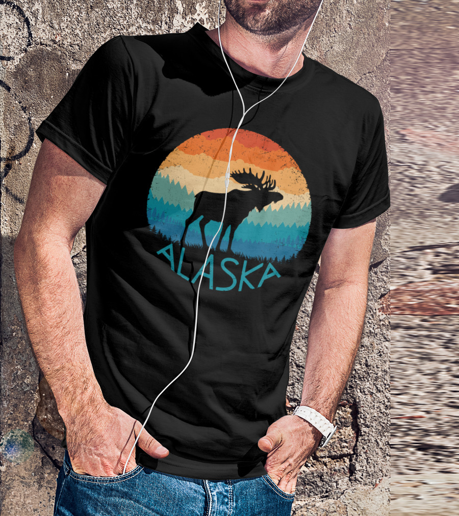 Alaska Retro Moose Vintage Mountain State Sunset Scene T-Shirt