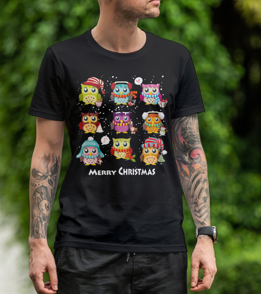 Merry Christmas Cute Owl Festive Holiday Scene T-Shirt