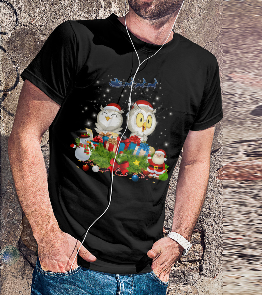 Waiting For Santa Owls With Gifts And Snowman Scene T-Shirt