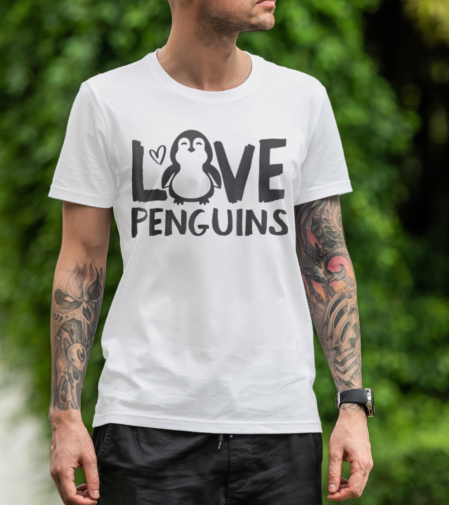 Love Penguins Cute Heart Penguin Lovers T-Shirt