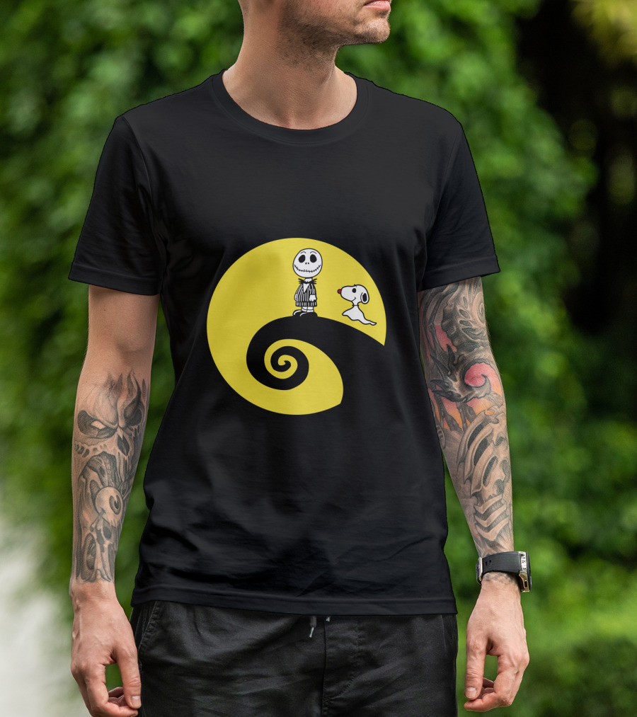 Jack Skellington And Snoopy Crossover In The Peanuts Movie Halloween Scene T-Shirt