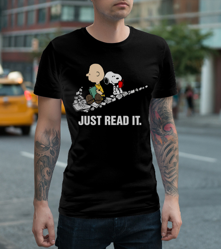 Just Read It Snoopy And Charlie Brown Peanuts Swoosh Books T-Shirt