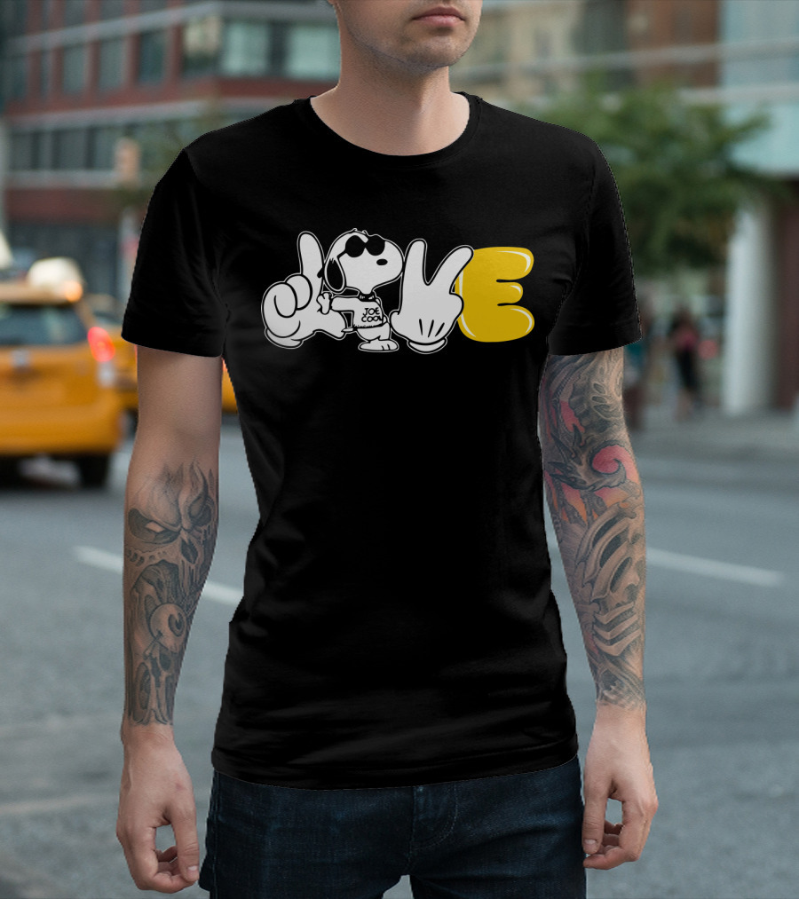 Love Sign Language Joe Cool Snoopy The Peanuts Movie T-Shirt