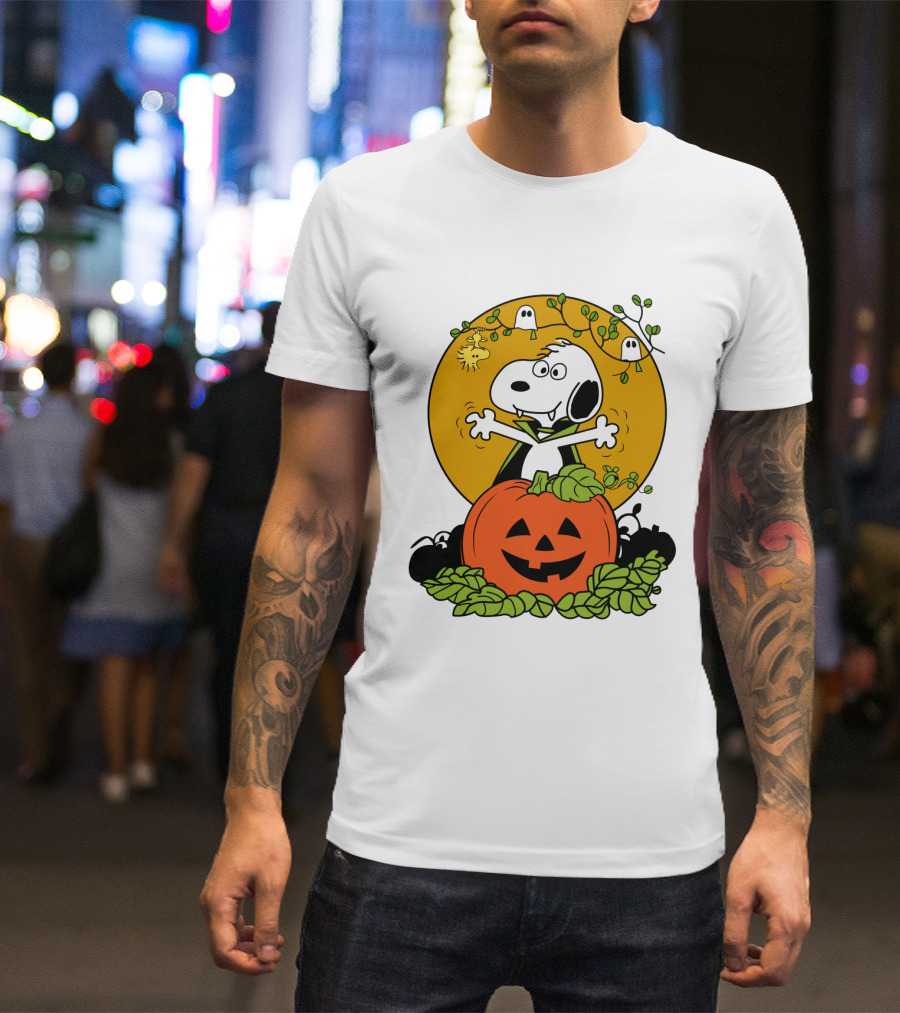 Pumpkin Halloween Snoopy Vampire Peanuts Movie Ghosts Jack-O'-Lantern T-Shirt