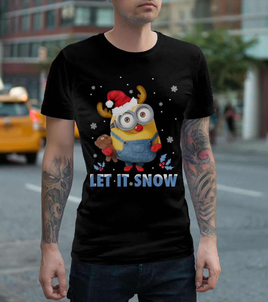 Let It Snow Xmas Minions Despicable Me Santa Hat Reindeer Antlers Toy T-Shirt