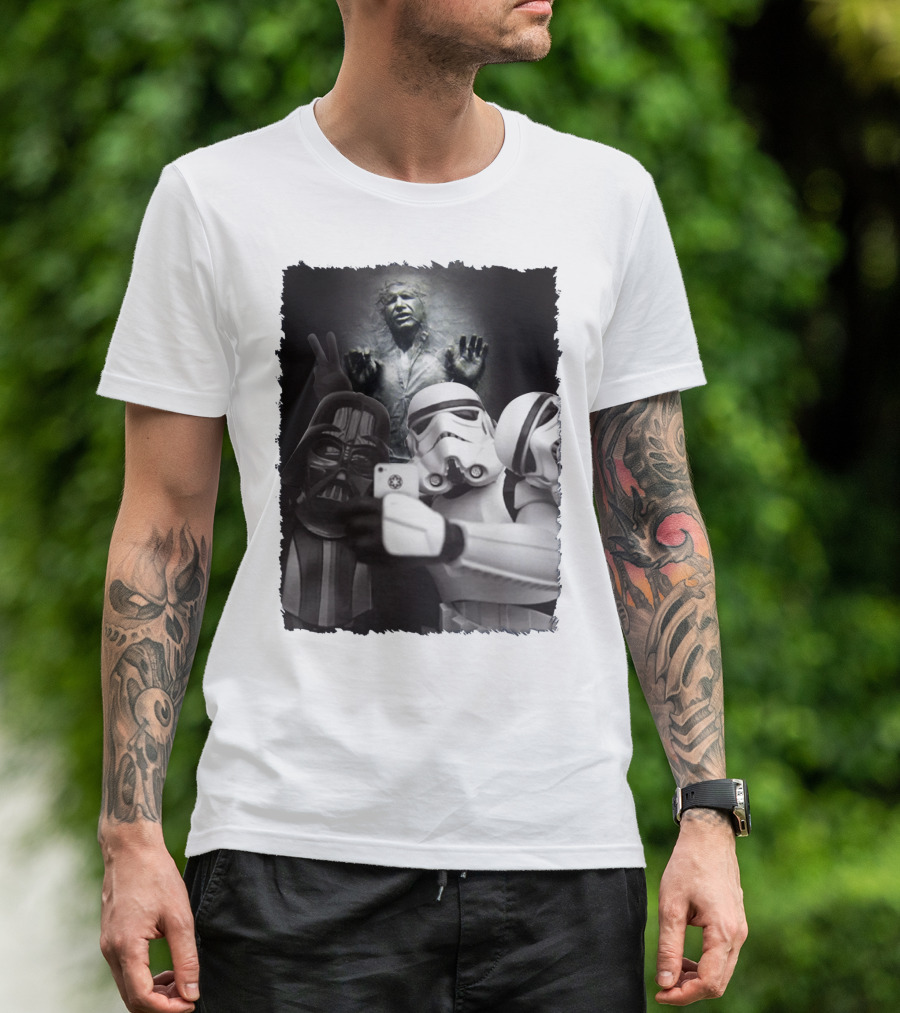 Selfie Together Darth Vader Stormtroopers Han Solo Frozen Star Wars T-Shirt