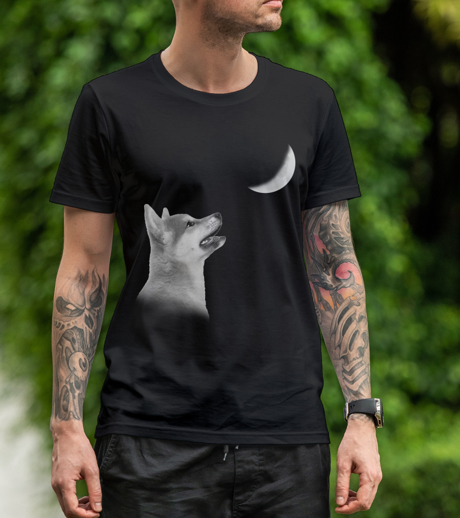 Akita Moonlight Lunar Gaze T-Shirt