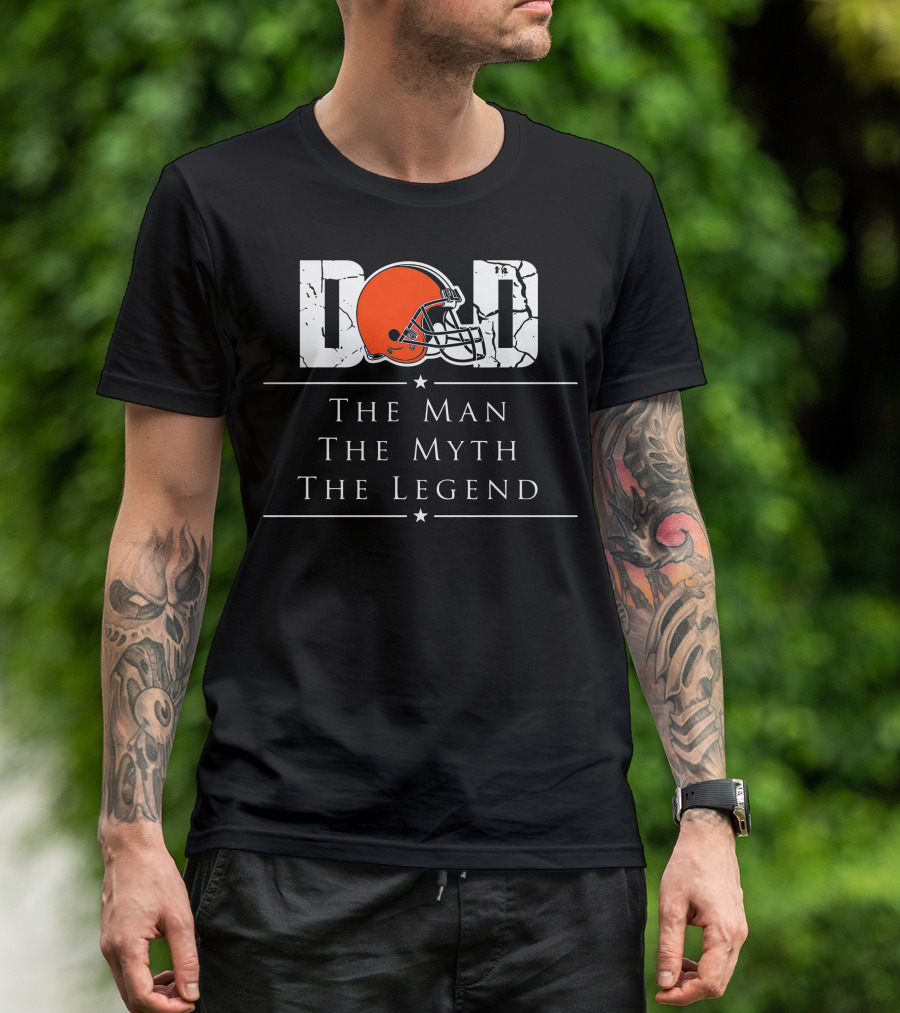 Cleveland Browns Dad The Man The Myth The Legend Football Helmet T-Shirt