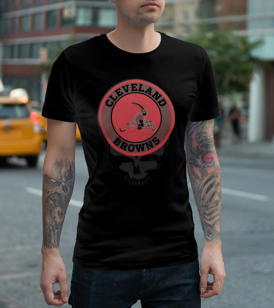 Cleveland Browns Football Helmet Skull T-Shirt