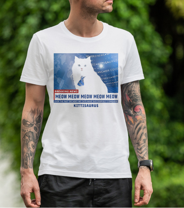 Breaking News Kittisaurus World News Anchor Coco Meow Meow Meow T-Shirt
