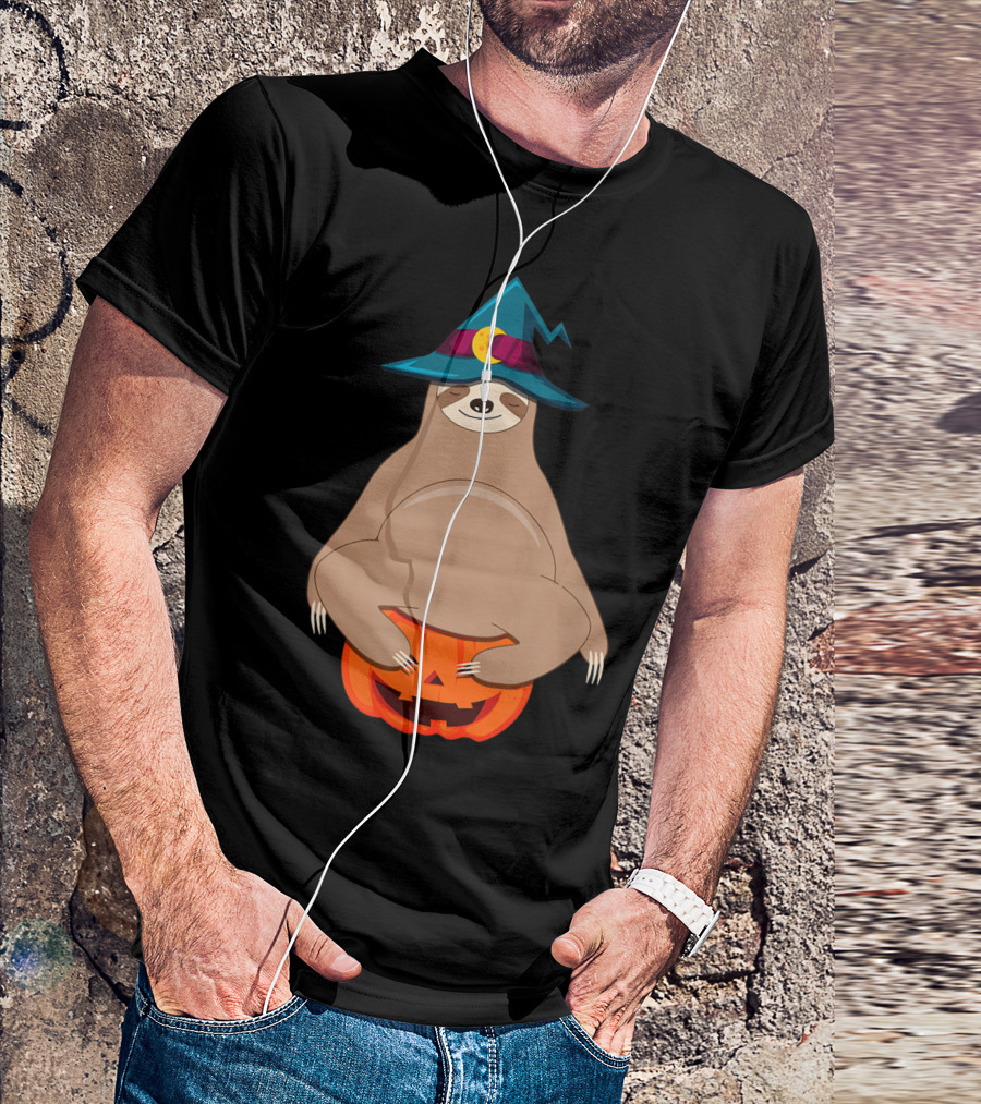 Cute Funny Halloween Sloth With Witch Hat And Pumpkin T-Shirt