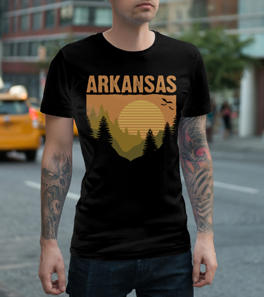 Retro Arkansas Mountain Landscape with Sunset Souvenir US T-Shirt