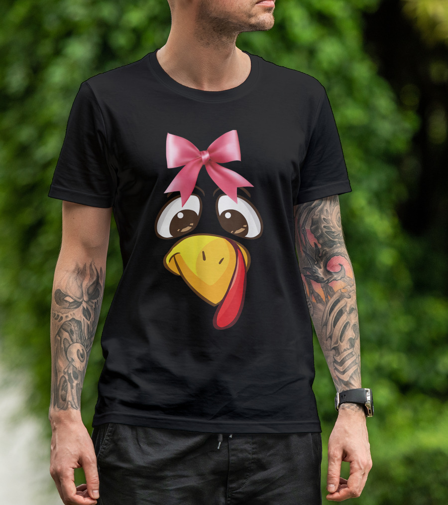 Thanksgiving Turkey Face With Pink Bow And Funny Expression T-Shirt